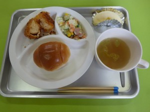 P1070799給食29日