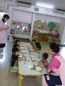 P1080154ちゅうりっぷ給食４日