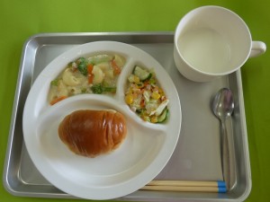 P1090068給食5日