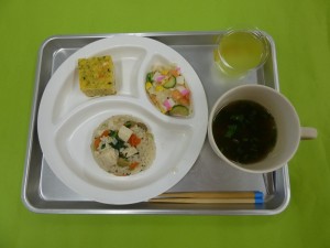 P1090562給食20日