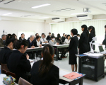 グループ研究発表会