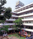 聖徳大学幼児教育専門学校三田校舎外観